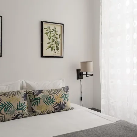 Saldanha Heights 3br Apartment *