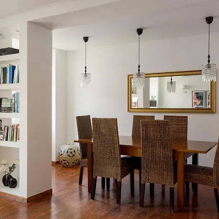 Saldanha Heights 3br * Лиссабон